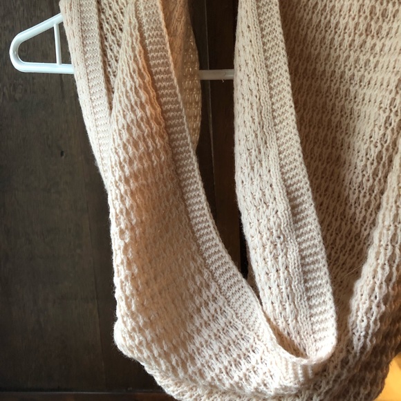 Cream Circle Scarf - Picture 2 of 3